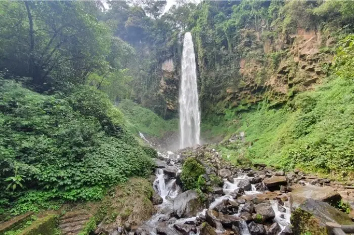 10 Tempat Wisata di Karanganyar dengan Keindahan Alam dan Budaya Menakjubkan